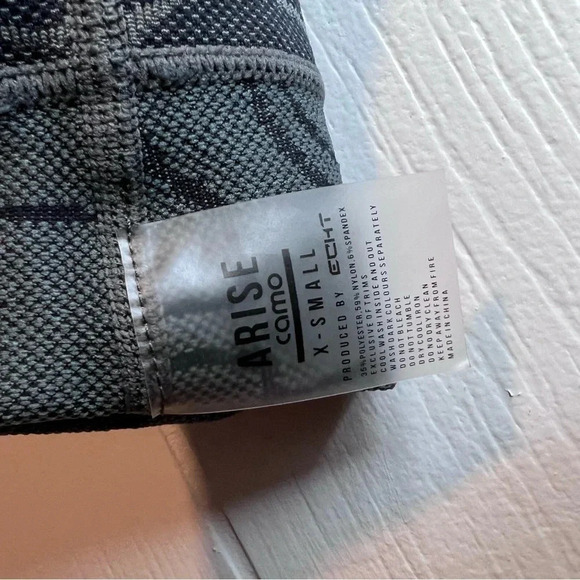 Echt Arise Camo Leggings Size XS - Picture 3 of 4